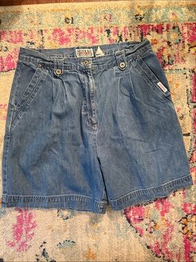 Vintage Bill Blass Women's Blue Denim Shorts